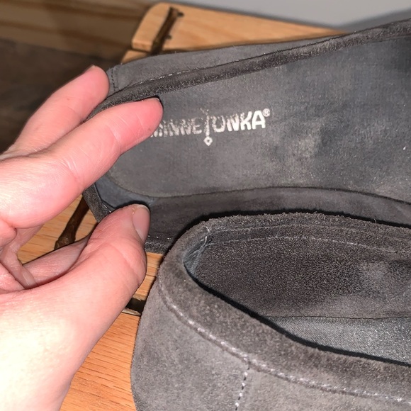 Minne Tonka gray leather upper suede moccasins shoes size 9 - Picture 5 of 5